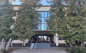 Кришталевий Палац